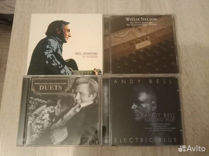 CD диски Neil Diamond, Willie Nelson, Johnny Cash