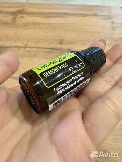 Эфирное масло Лемонграсс