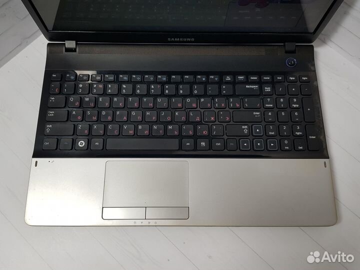 Игровой ноутбук Samsung 2видеокарты/6Gb/SSD/ гаран