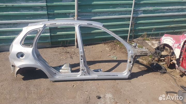 Правая бочина LADA kalina 2