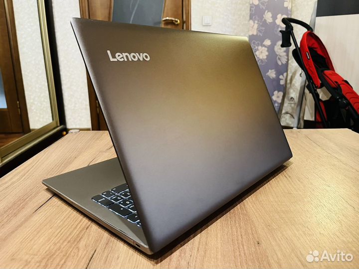 Lenovo 15.6