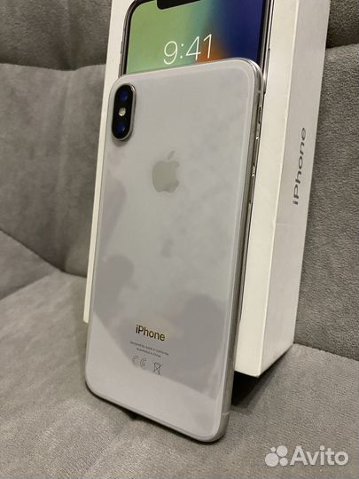 iPhone X, 64 ГБ