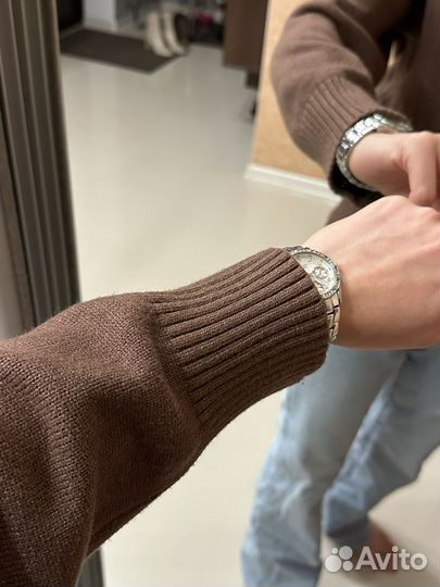 Свитер женский