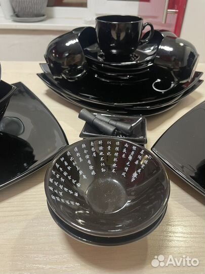 Черный сервиз