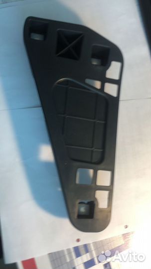 Кронштейн бампера Kia Ceed 10- универсал зад. прав