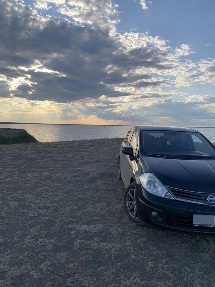Nissan Tiida: фото владельца