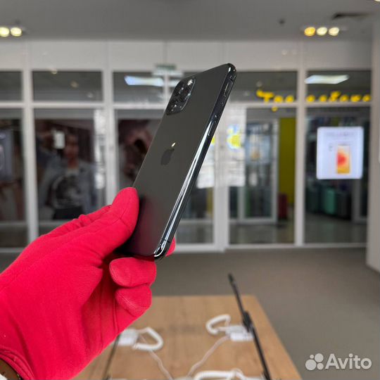 iPhone 11 Pro, 256 ГБ