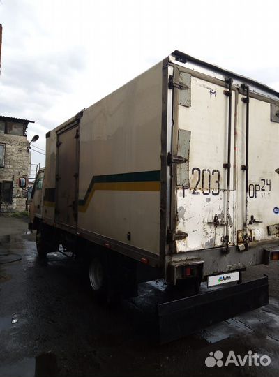 Mitsubishi Fuso Canter, 1990