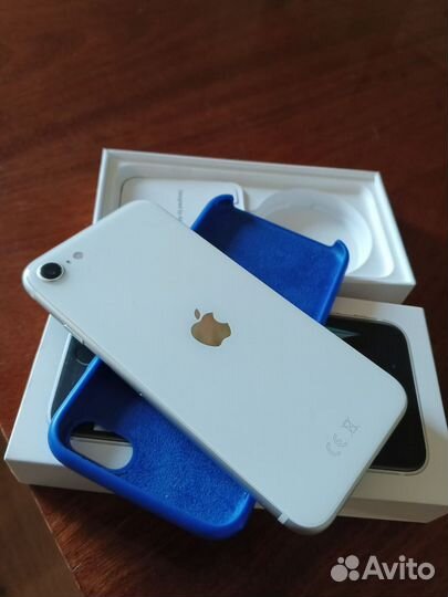 iPhone SE (2020), 128 ГБ