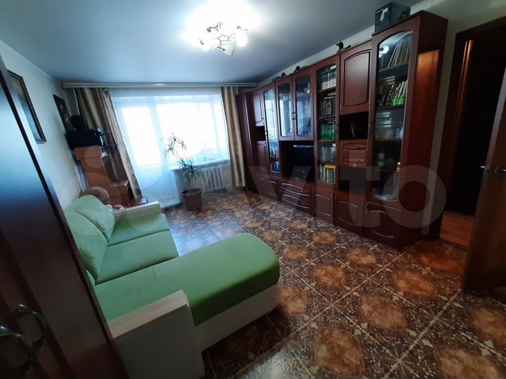 2-к. квартира, 51 м², 2/5 эт.