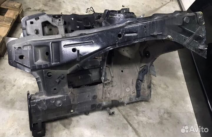 Лонжерон Передний П/Л. BMW X5 2008г 3.0L 4WD