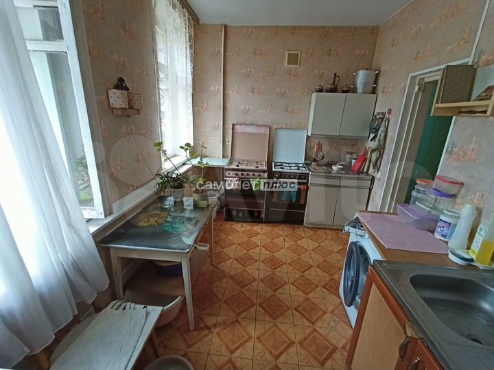 Доля в 4-к. квартире, 86,4 м², 3/3 эт.