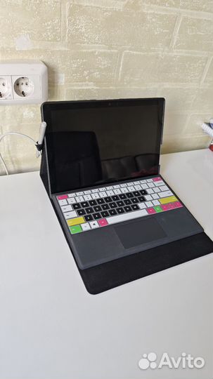 Планшет Microsoft Surface Pro 7