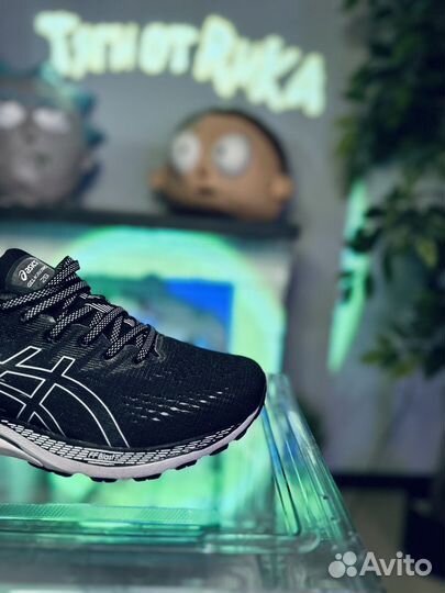 Кроссовки беговые Asics gel-kayano 28 серо-белые