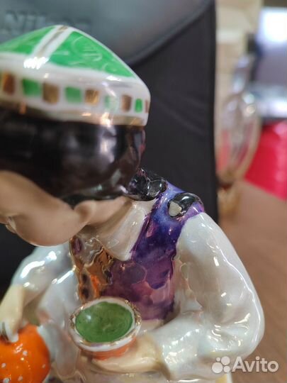 Фарфор статуэтки