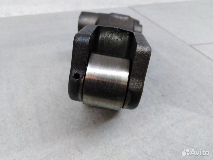 Рокер Рено FM 13