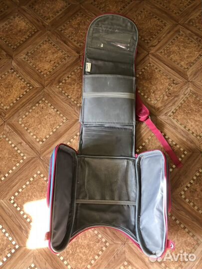 Ранец (рюкзак) школьный (детский)