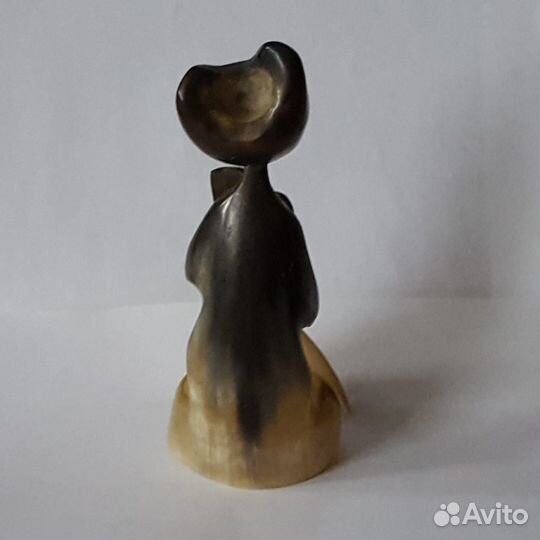 Игрушка СССР мишка сувенир медведь из рога кости