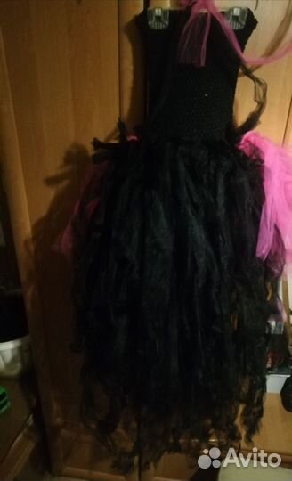 Платье на девочку 146