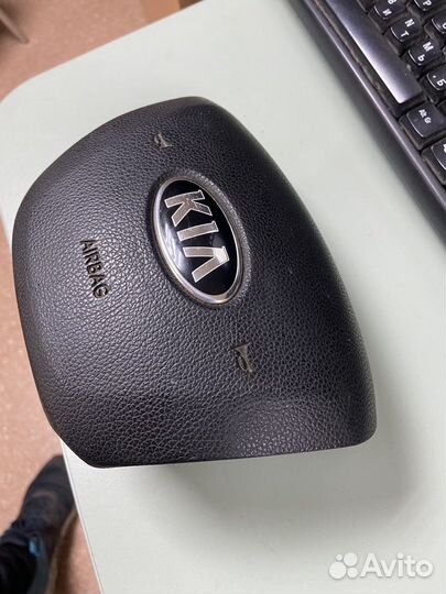 Подушка безопасности в руль Kia Rio 3 дорестайлинг