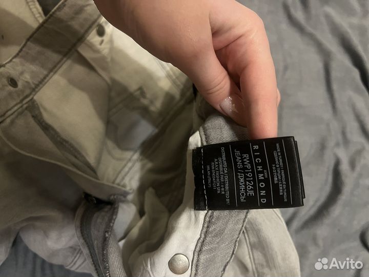 Джинсы женские John Richmond