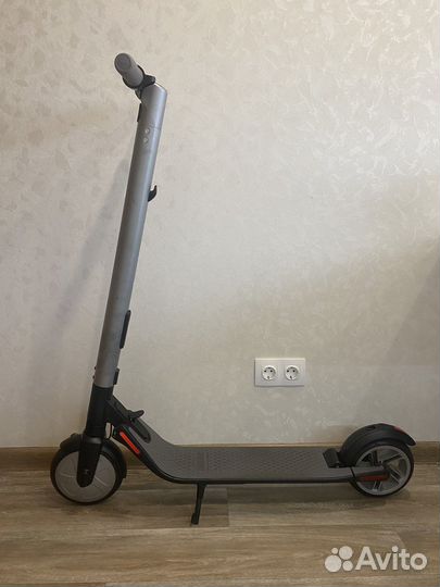 Электросамокат Ninebot Kickscooter ES2