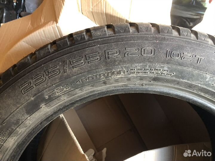 Nokian Tyres Hakkapeliitta 8 235/55 R20