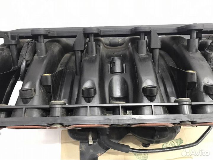 Впускной коллектор BMW X3 E83 2004-2010