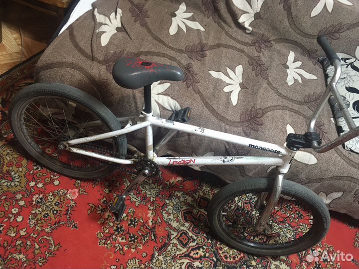 Трюковой велосипед бмх