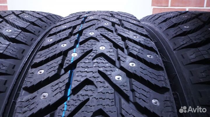 Ikon Tyres Nordman 8 205/60 R16 96T