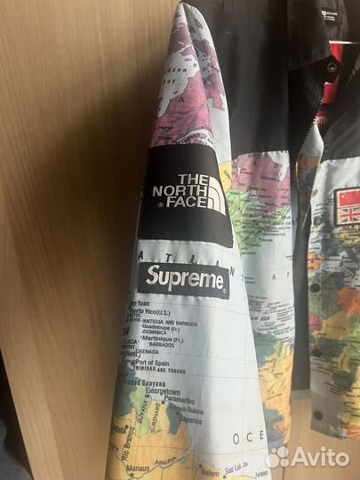 Supreme x the north face map jacket (2014)