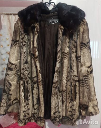 Шубка норковая с капюшоном