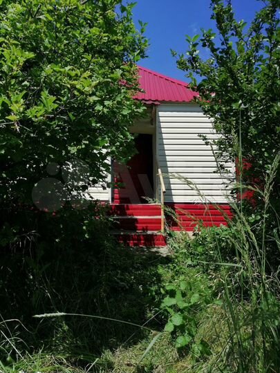 Дом 21,7 м² на участке 22 сот.