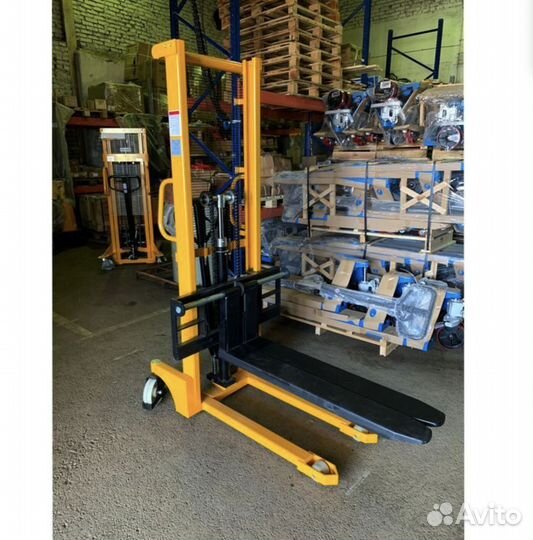Штабелёр ручной