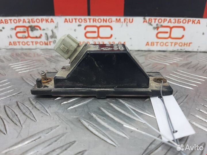 Подсветка номера Mitsubishi Space Star 1999