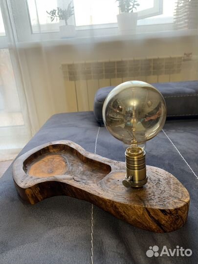 Светильник