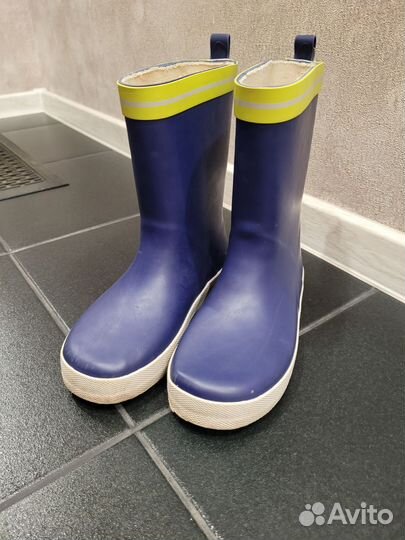 Резиновые сапоги