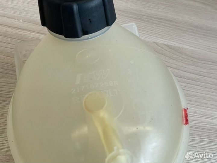 Бачок расширительный Renault Sandero Stepway