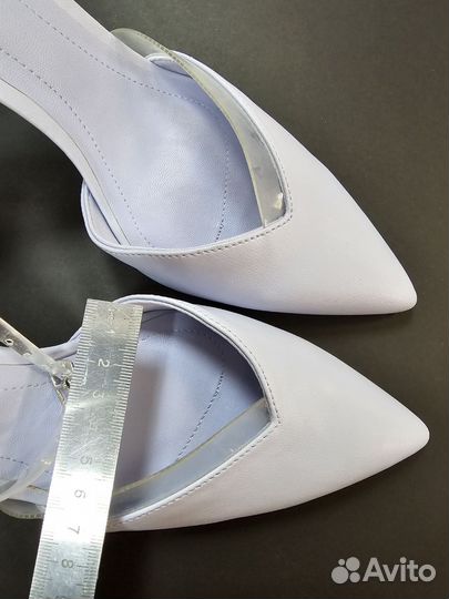 Босоножки женские 39 размер новые