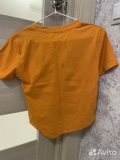 Укороченный топ