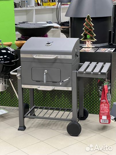 Угольный гриль-мангал для барбекю Locker (Россия)