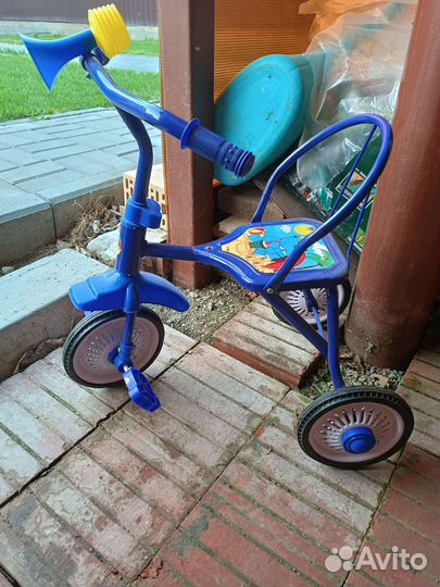 Детский трехколесный велосипед