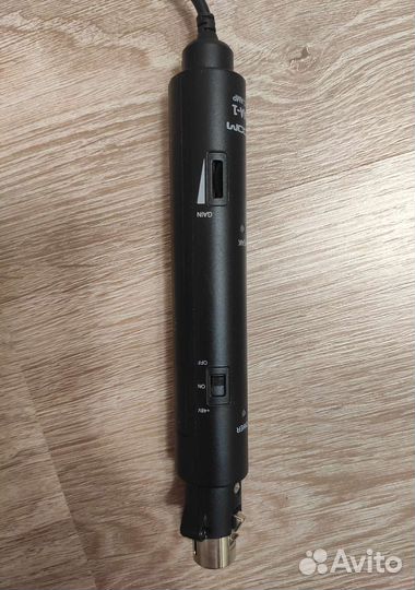 Гитарный процессор Zoom a1 four