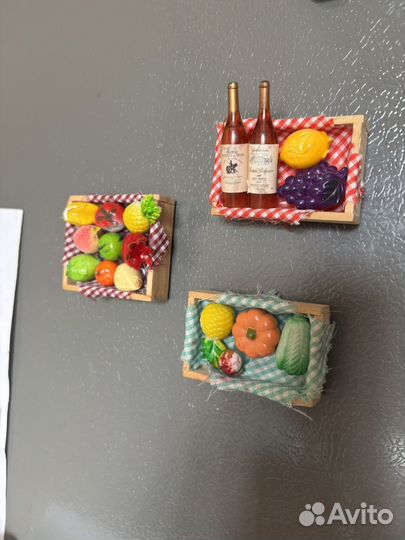 Магниты на холодильник