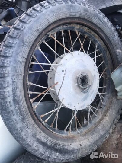 Колеса на мотоцикл урал