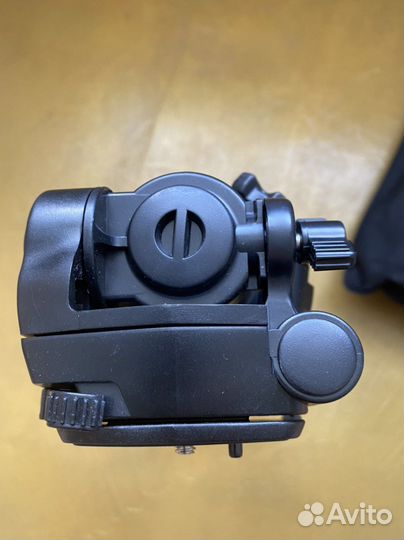 Штатив для фотоаппарата