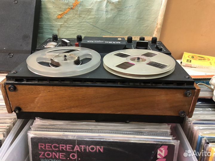 Катушечный магнитофон Маяк 205