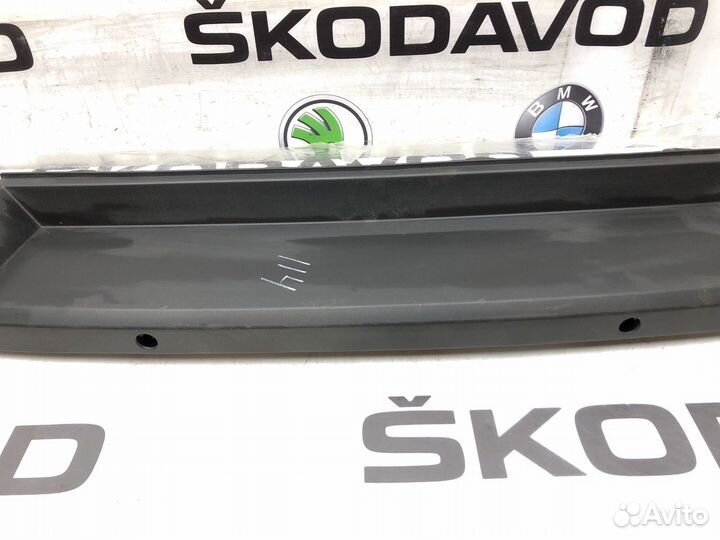 Накладка бампера задняя Skoda Octavia A7 (5E) 1.6