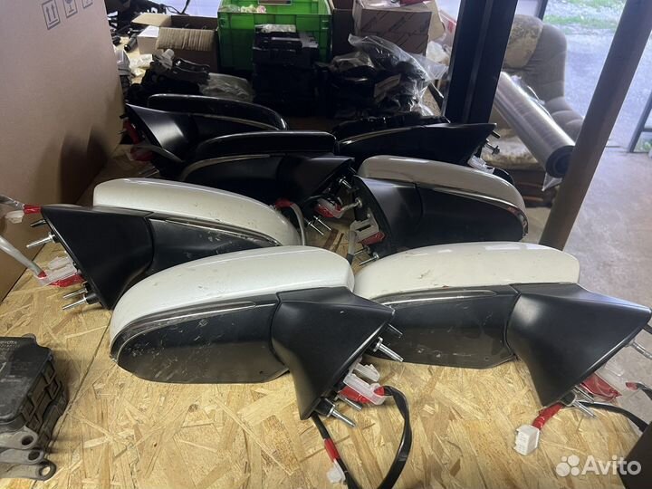Зеркало правое+левое на Тойота Камри 70