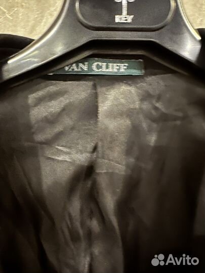 Пиджак для мальчика 158 черный